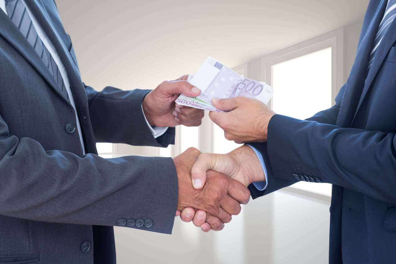 Bạn nên làm gì sau khi đã thanh toán hết khoản vay?